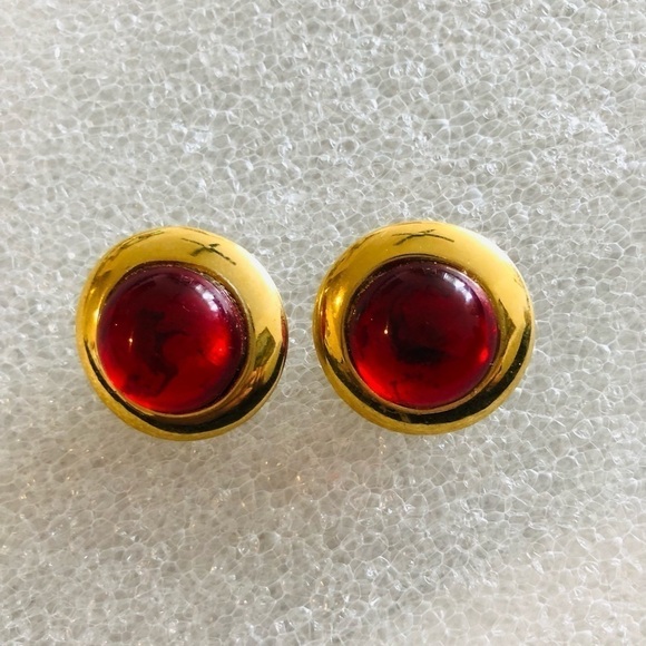 Vintage red gold tone earrings - Picture 3 of 3